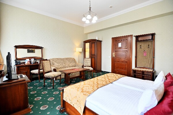 Hotel Eger & Park, Park szárny superior erkélyes kétágyas