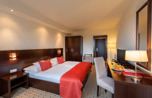 Hunguest Hotel Gyula, Családi összenyitható szoba - erkélyes
