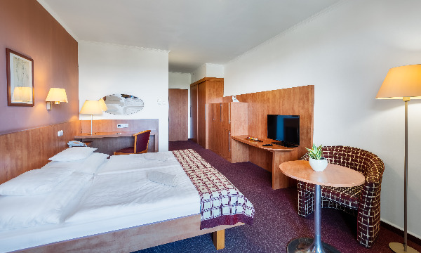 Hunguest Hotel Pelion, Kétágyas classic szoba (erkély nélküli)