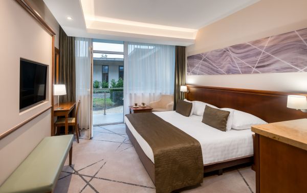 Hunguest Saliris, Kétágyas szoba - Standard mozgáskorlátozott szoba